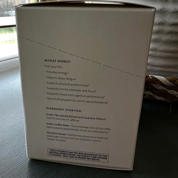 Monat Pineapple Energy Sticks - Picture 4 of 4